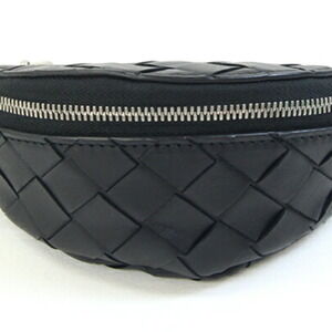 BOTTEGA VENETA Black Leather Intrecciato Pouch